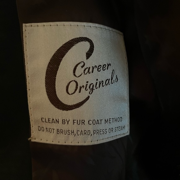 VINTAGE De Mars Faux Fur Jacket With Belt - Picture 5 of 6